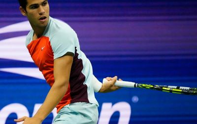 Carlos Alcaraz’s behind-the-back shot is by far the sickest shot of the 2022 U.S. Open