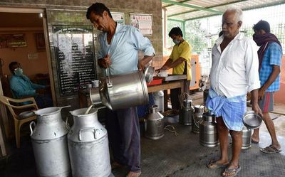 Milk producers seek increase in milk price, threaten protest