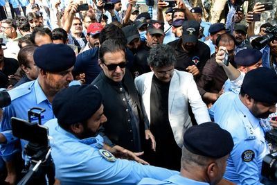 Pakistan's ex-PM Khan refuses to apologize in contempt case