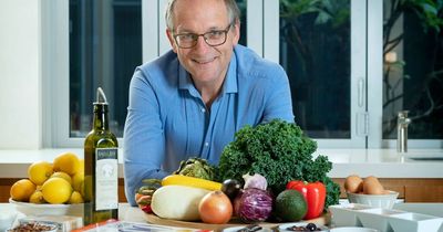 Michael Mosley shares his top tips for helping people curb snack cravings