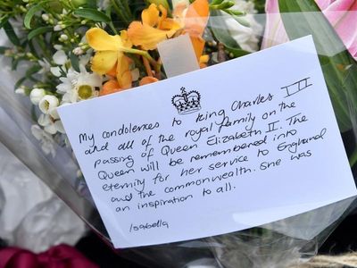 Australia's grief for dedicated Queen