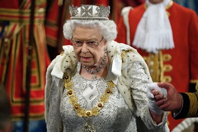 UK unions suspend strike action following death of Queen Elizabeth