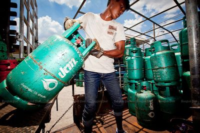 Cooking gas price cap remains