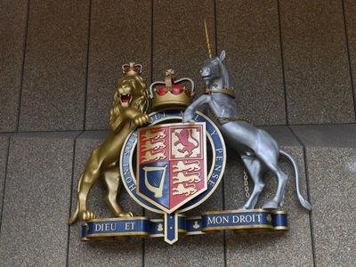 Courts pay respects as QCs become KCs