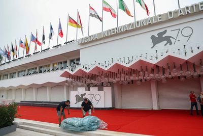 British national anthem played at Venice Film Festival in honour of the Queen
