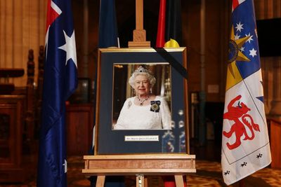 Australian TV networks scramble as news of the Queen’s death breaks in early morning