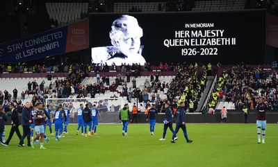 Organisers of weekend sporting events to decide on schedules after Queen’s death
