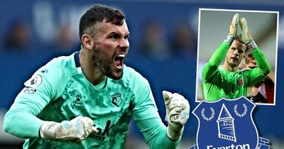 Everton could choose between goalkeeper who labelled fans 'horrible' and former trialist after Jordan Pickford injury