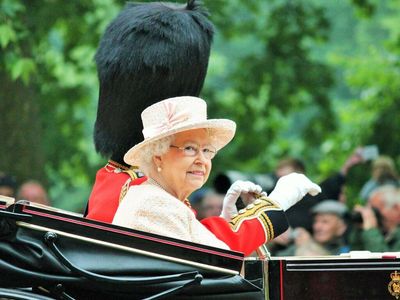 Biden, Trump, Putin, Musk Offer Condolences And Pay Tributes To Queen Elizabeth: 'Legacy Will Loom Large'