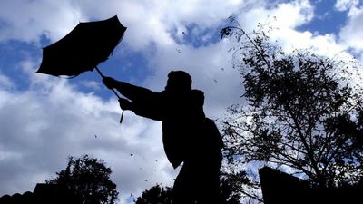 Met Office reduces weather forecasts 'as a mark of respect to Queen'