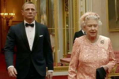 Daniel Craig recalls moment ‘very funny’ Queen cracked a joke at his expense