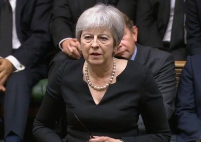 Theresa May pays tribute to Queen with anecdote about eating cheese