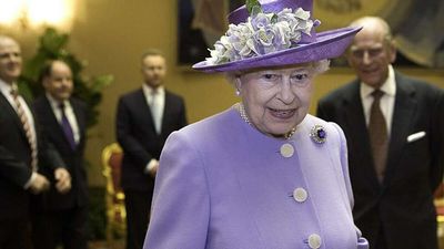 In Defense of Not Mourning Queen Elizabeth