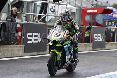 Magny-Cours WSBK: Lowes tops rain-hit Friday practice for Kawasaki