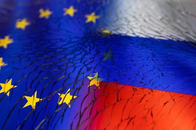 EU makes it harder for Russian tourists to enter bloc from Monday