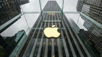 Top Funds Bet Over $1 Billion On Five Stocks, Including Apple