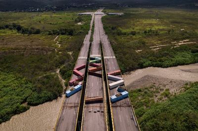 Colombia, Venezuela border to reopen to cargo traffic