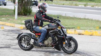 Spotted: Ducati Diavel V4 Hits The Road And Makes A Pit Stop In Public