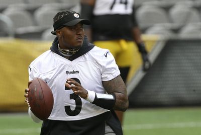 The Steelers are honoring Dwayne Haskins with his ‘3’ sticker on their helmets throughout the year