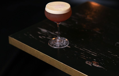 What is a Dubonnet and how to make it? The Queen’s favourite cocktail