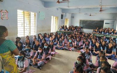 Basic skills poor in Hindi, but poorer in regional languages: NCERT