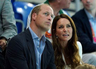 William and Kate become Prince and Princess of Wales, King announces