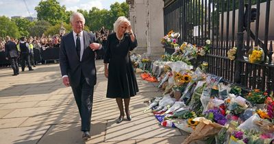 Buckingham Palace well-wishers tell King Charles 'we love you and we loved your mum'