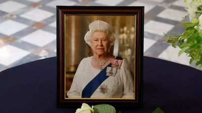 British Indians share in grief at queen’s death