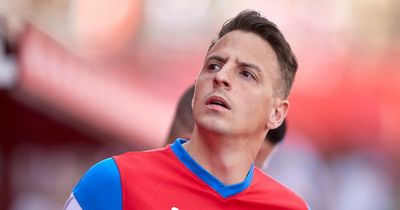 Who is Santiago Arias? Man Utd target has 'bags packed' ready to seal free transfer