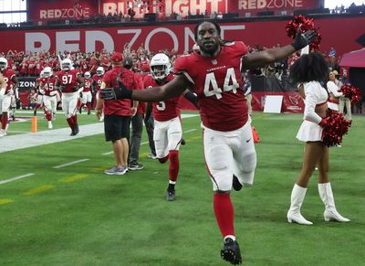 Cardinals, Markus Golden agree to contract extension through next season