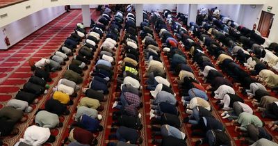 Muslim communities keep Queen Elizabeth II in their prayers as country unites in grief