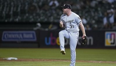 White Sox win for eighth time in 11 games under acting manager Miguel Cairo