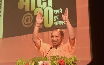 PM Modi proud of his heritage unlike Nehru, says Adityanath