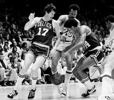 How did Hall of Fame point guard Dave Bing end up retiring a Boston Celtic?