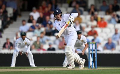England vs South Africa LIVE: Cricket score and third Test updates as England take lead but lose quick wickets