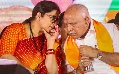 At BJP meet in Karnataka, Smriti Irani hits out at Rahul Gandhi over 'Bharat Jodo Yatra'