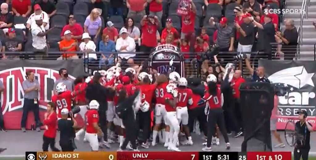 Ranking the 6 coolest college football turnover…