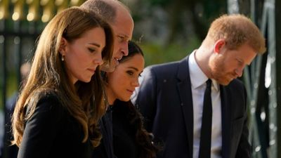 Princes William and Harry, with Kate and Meghan, greet wellwishers outside Windsor Castle following Queen's death