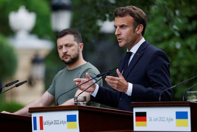 Ukraine's Zelenskiy spoke to France's Macron about demilitarising nuclear plant