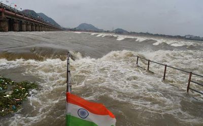 Heavy rain lashes Krishna, NTR districts; flood level remains high in river