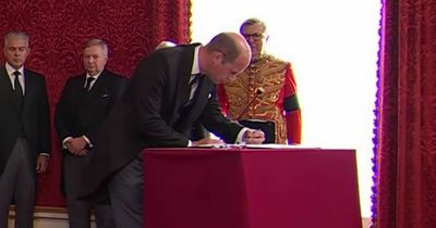 People baffled over Prince William's writing technique as he signs proclamation