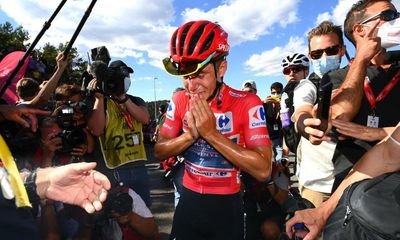 Remco Evenepoel poised to win Vuelta a España as Richard Carapaz takes stage