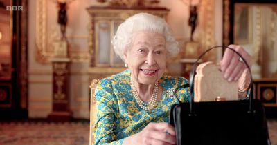 Mourners 'in tears' over Paddington Bear fan's marmalade sandwich tribute for Queen