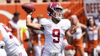 Alabama Survives Texas With Late Scoring Drive by Bryce Young