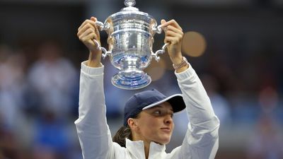 Iga Świątek underlines dominance in women's game, beating Ons Jabeur in US Open final