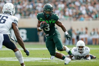 Michigan State football throttles Akron, improves to 2-0