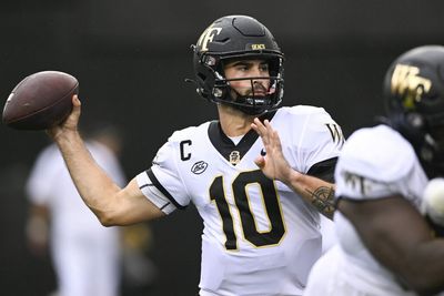 Wake Forest QB Sam Hartman returns with 300 yards, 4 TDs vs. Vanderbilt