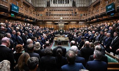 Fears of parliamentary ‘paralysis’ as Queen’s funeral leaves parties in limbo