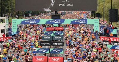 Great North Run 2022: Thousands observe minute of silence in tribute to the Queen
