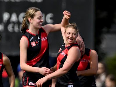 Dons' first-half blitz sets up AFLW win